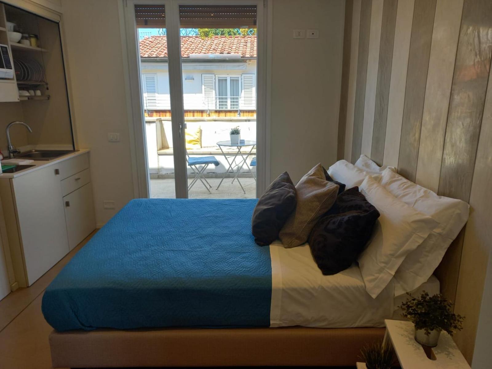 Ponte Vecchio Studio Apartment Флоренция Екстериор снимка