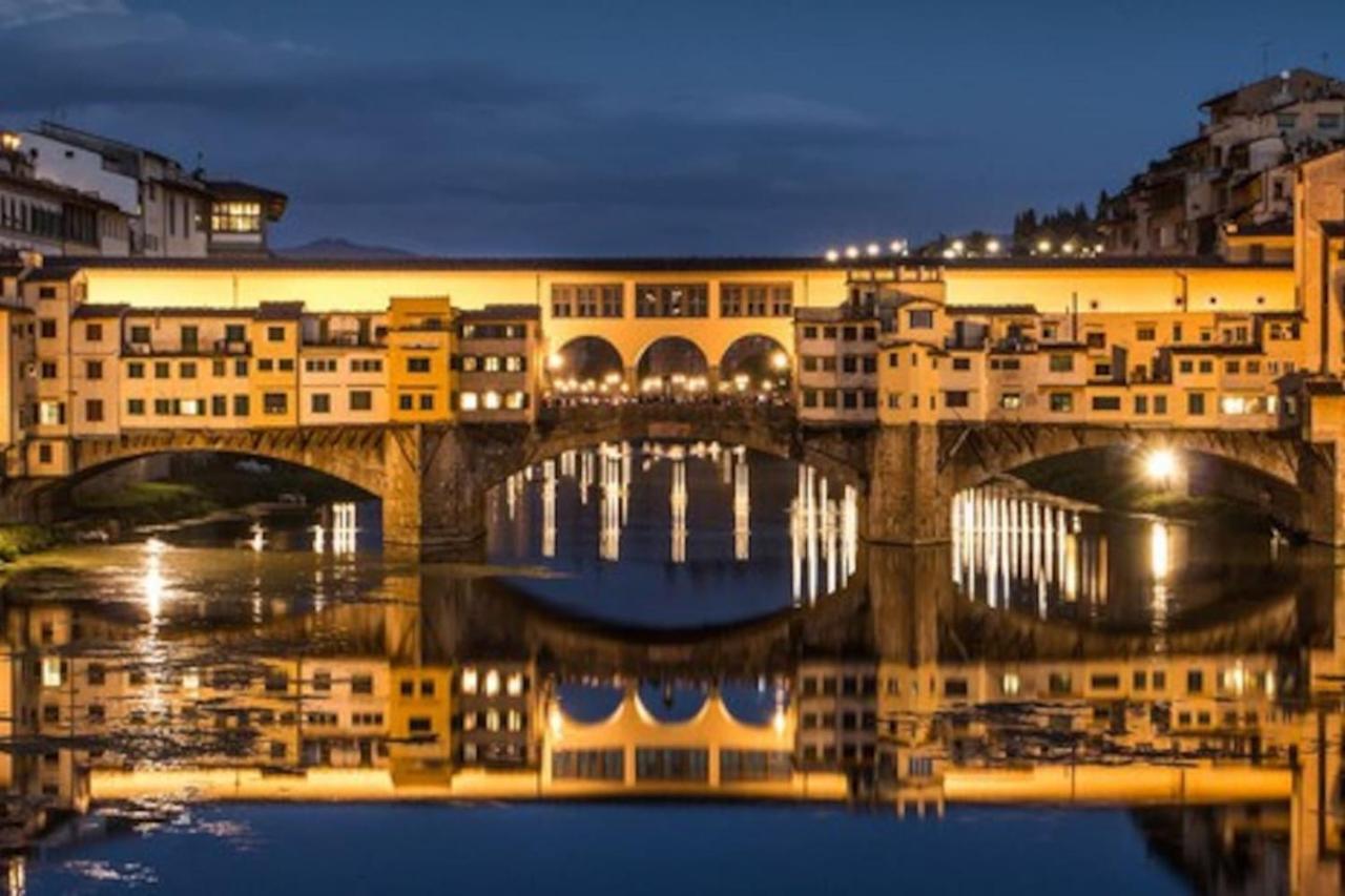 Ponte Vecchio Studio Apartment Флоренция Екстериор снимка